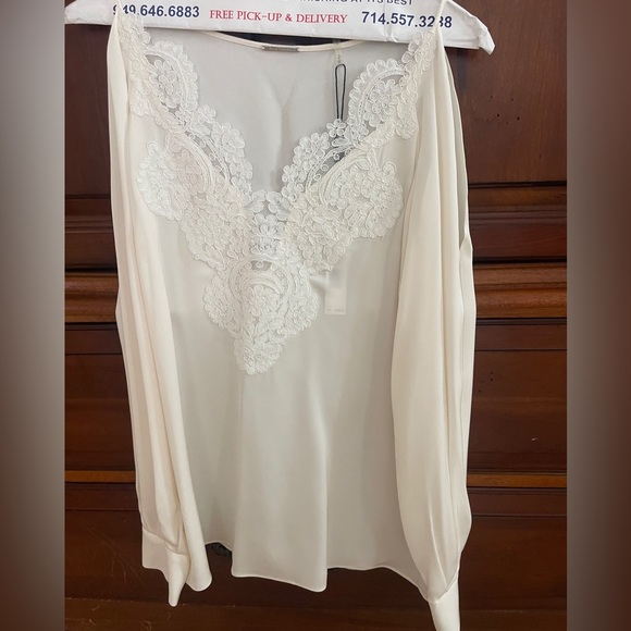 Ellie Tahari blouse - Picture 1 of 5